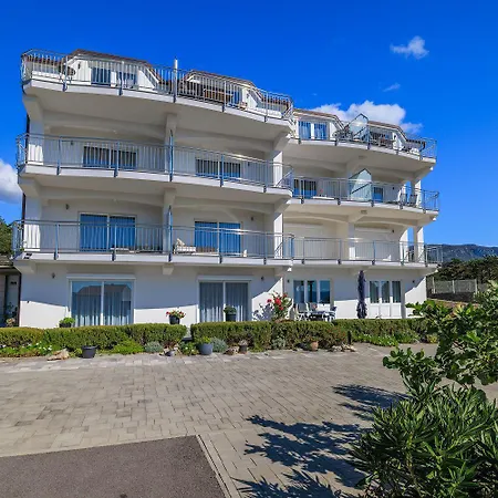 Faszinierendes Mit Grillbereich, Meerblick, Parkplatz, Waschmaschine * Crikvenica