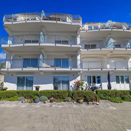 Faszinierendes Mit Grillbereich, Meerblick, Parkplatz, Waschmaschine Apartment *