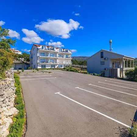 Faszinierendes Mit Grillbereich, Meerblick, Parkplatz, Waschmaschine Apartment *