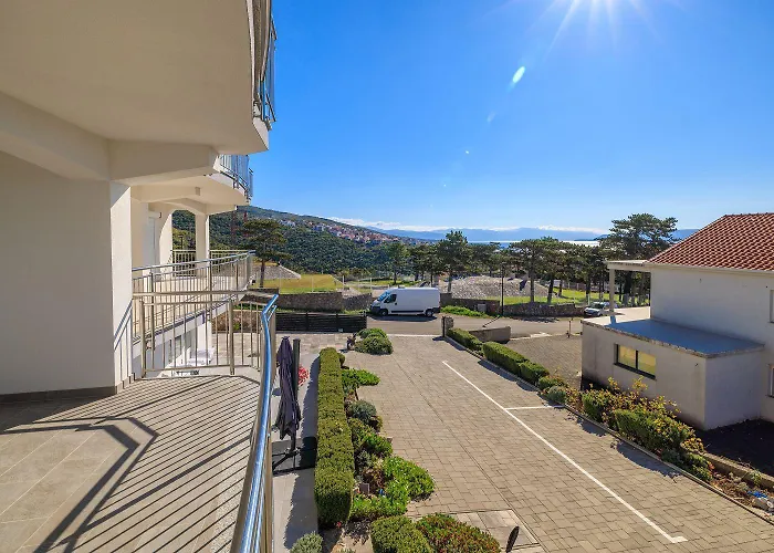 Faszinierendes Mit Grillbereich, Meerblick, Parkplatz, Waschmaschine Lejlighed Crikvenica