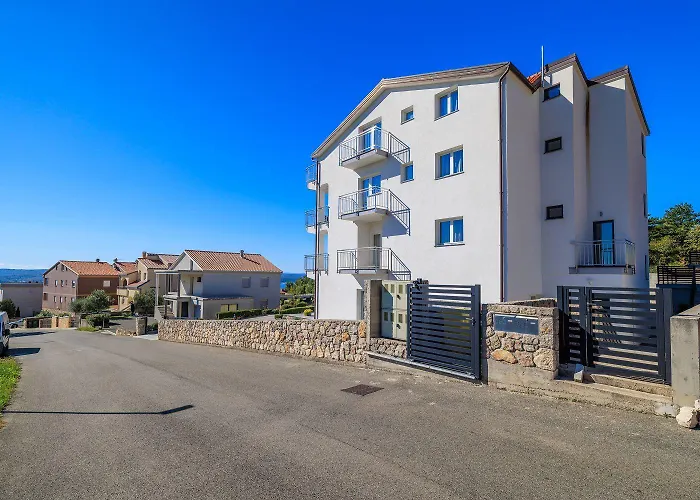 Faszinierendes Mit Grillbereich, Meerblick, Parkplatz, Waschmaschine Crikvenica