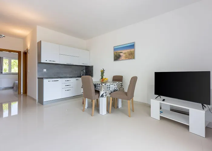 Faszinierendes Mit Grillbereich, Meerblick, Parkplatz, Waschmaschine * Crikvenica