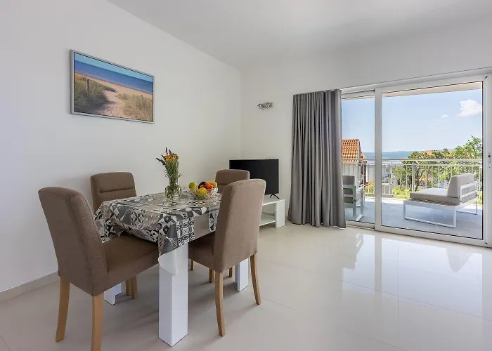 Faszinierendes Mit Grillbereich, Meerblick, Parkplatz, Waschmaschine Crikvenica